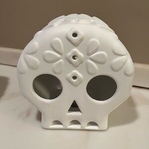 Mondo Llama Dia de los Muertos Lit Ceramic Calavera Decor